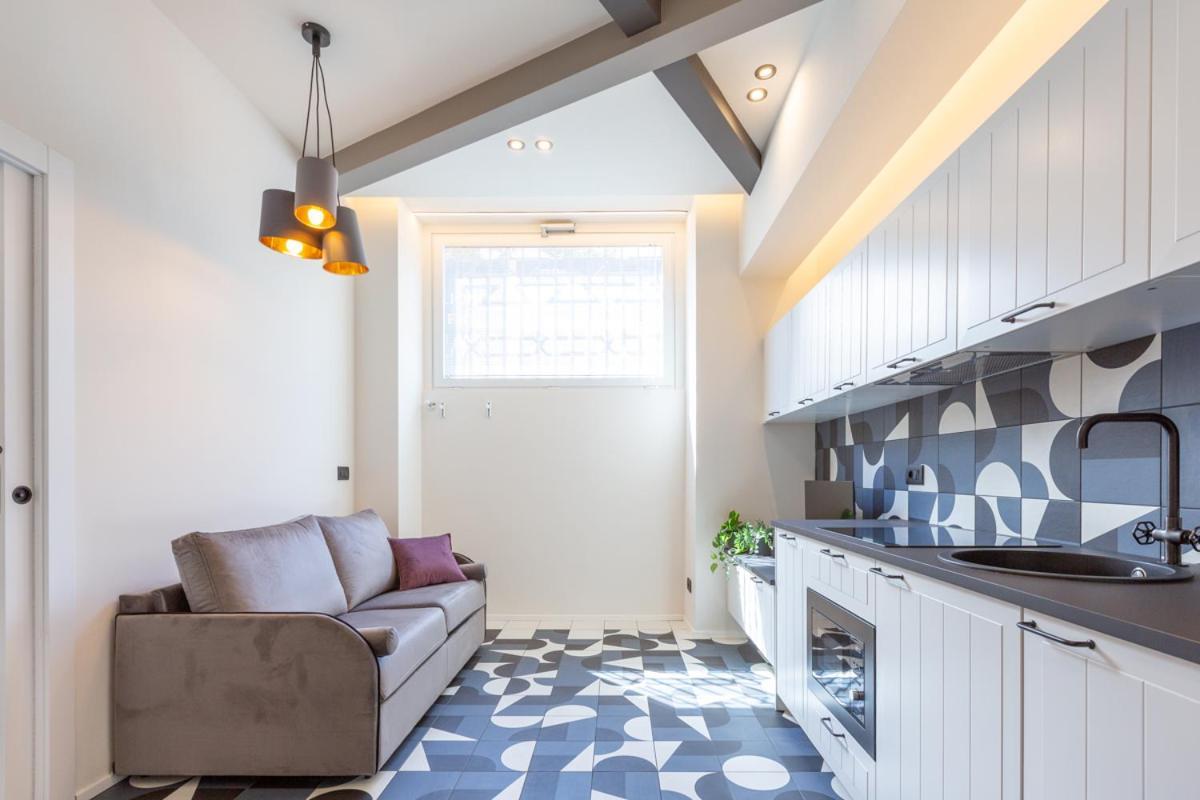 3Fo6 -Navigli-Duomo - Luxury Modern Apartment Milan Luaran gambar
