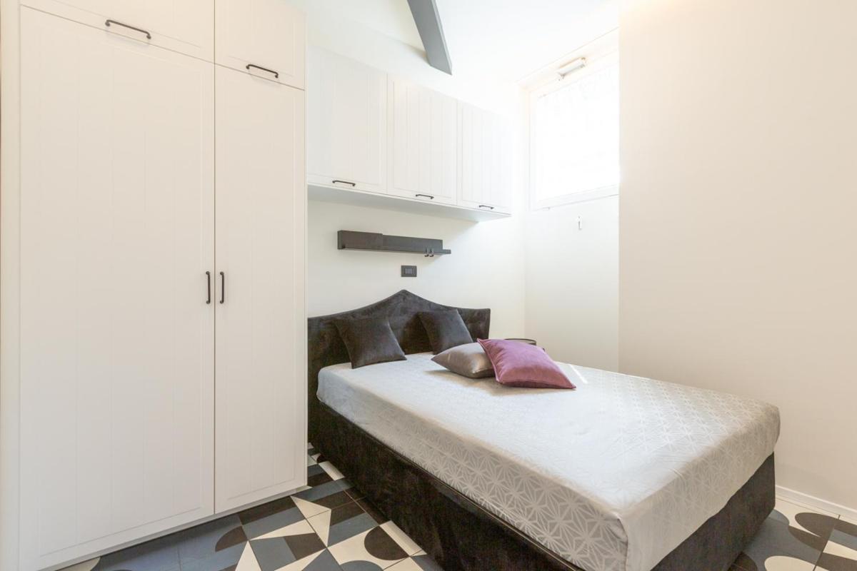 3Fo6 -Navigli-Duomo - Luxury Modern Apartment Milan Luaran gambar